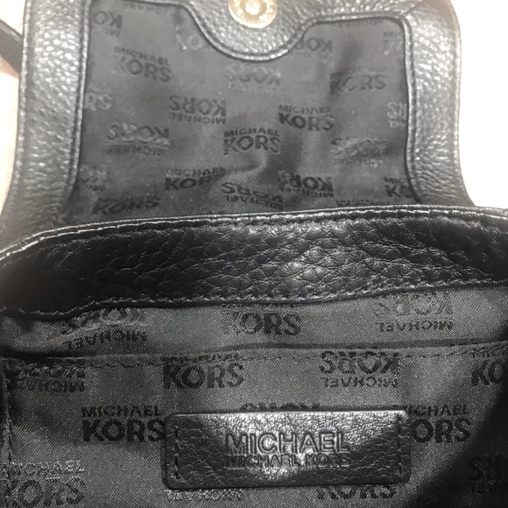 Michael Kors Bag Mini Crossbody Bag - Picture 6 of 9